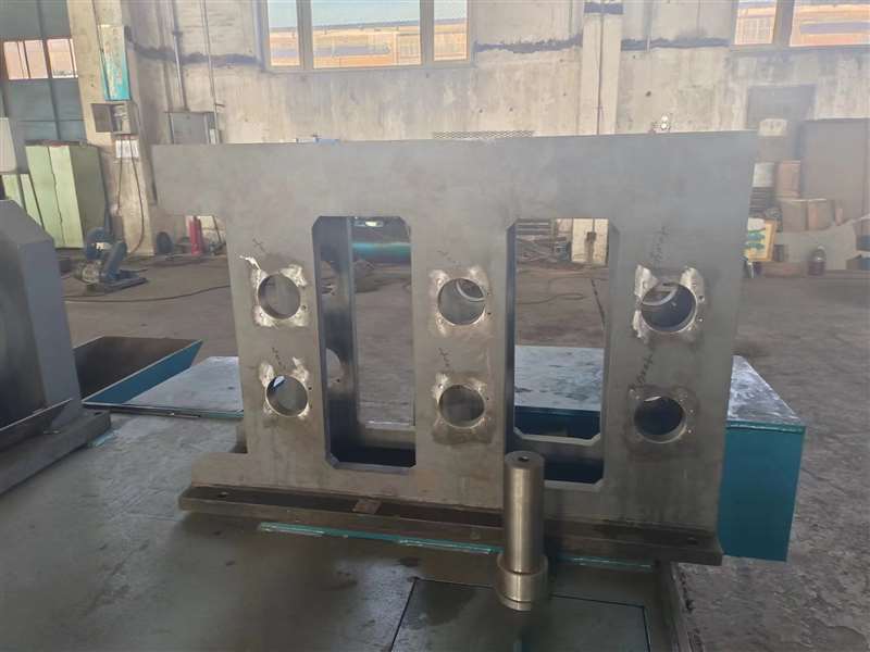 Round Steel Peeling Machine